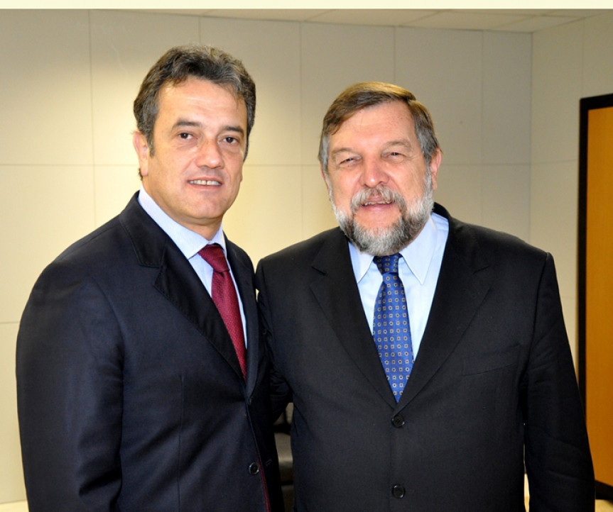 Plauto Miró se reúne com Flávio Arns e reivindica construção e reforma de 11 escolas em Ponta Grossa