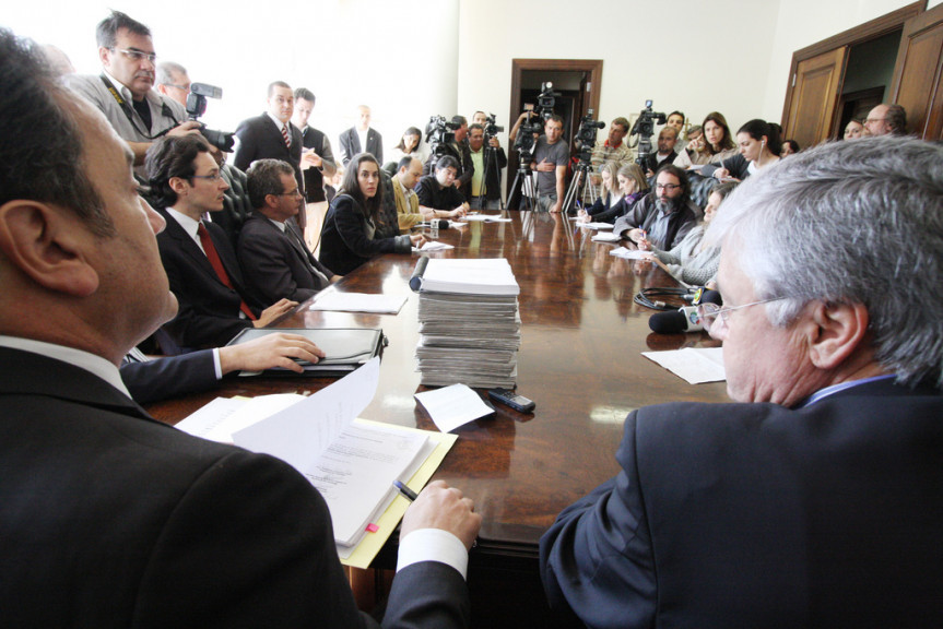 Rossoni e Miró destacam que revisão das aposentadorias faz parte do novo momento do Legislativo