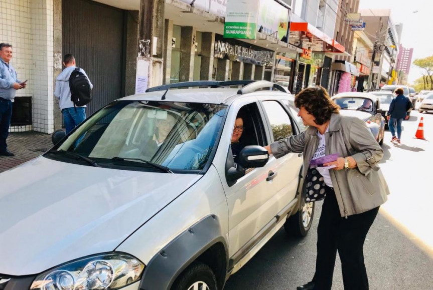 As atividades nos 27 municípios envolveram a divulgação de serviços de auxílio para mulheres vítimas de violência; panfletagem com materiais de conscientização; palestras; rodas de debate, entre outras ações.