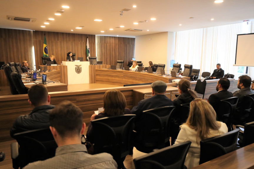 Encontro ocorreu na tarde desta quarta-feira (9), no Auditório Legislativo da Casa.