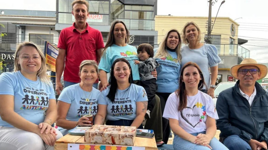 A proposta reconhece o importante papel social da Associação Colibri, que, desde sua fundação, em junho de 2002, desenvolve ações nas áreas de saúde, educação, esporte, lazer, meio ambiente e inclusão social.