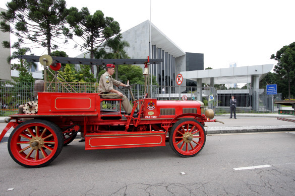 Centenário do Corpo de Bombeiros do Paraná é comemorado na Assembleia Legislativa