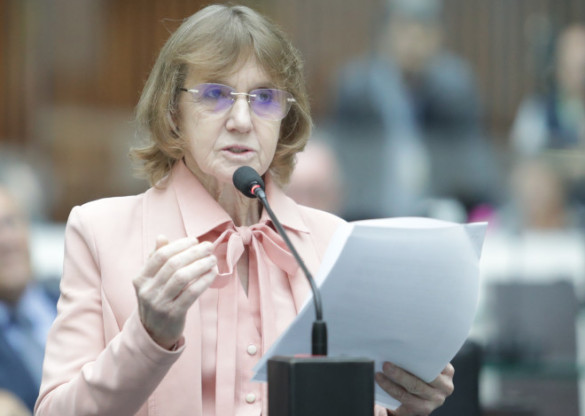 Em requerimento, deputada Luciana Rafagnin (PT) cobra solução para falhas nos telefones de emergência no Paraná