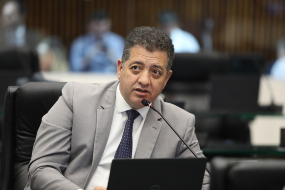 Em requerimento, deputado Cobra Repórter (PSD) solicita medidas para facilitar a vida dos jovens que querem ingressar no mercado de trabalho