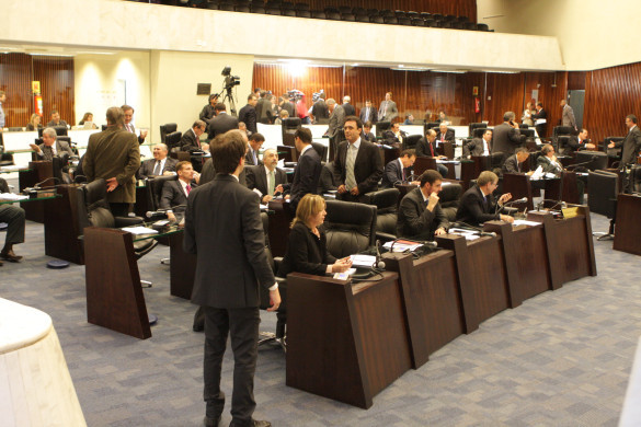 Legislativo conclui debates e votações sobre PECs