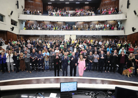 Os 331 anos de Curitiba são comemorados na Assembleia Legislativa