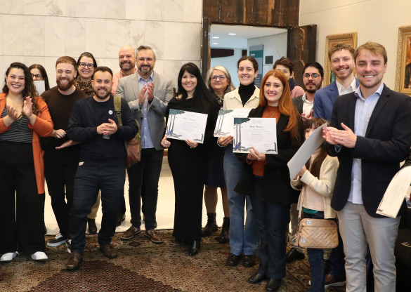 Vencedores do prêmio Curitiba Mais Criativa são homenageados na Assembleia Legislativa do Paraná