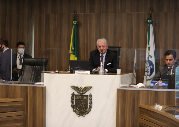 Deputado Nelson Justus é eleito novo presidente da CCJ