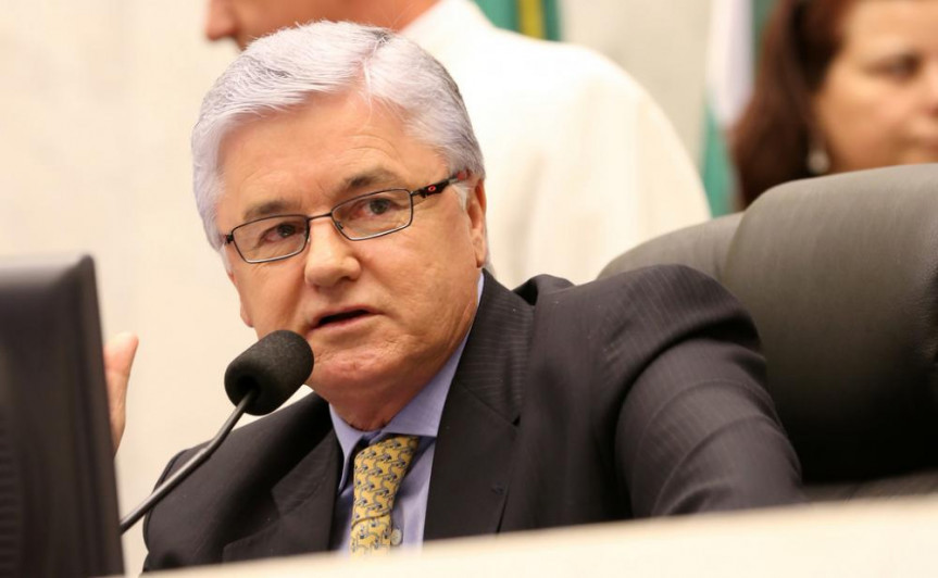 Presidente da Assembleia Legislativa, deputado Rossoni (PSDB).