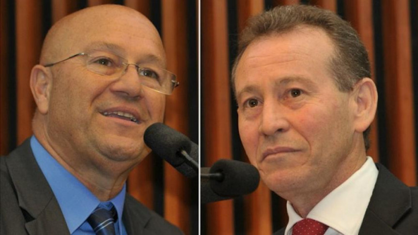 Romanelli (PSB) e Professor Lemos (PT) apresentaram requerimento para que as instituições federais no Paraná falem sobre o corte de verbas no Plenário.