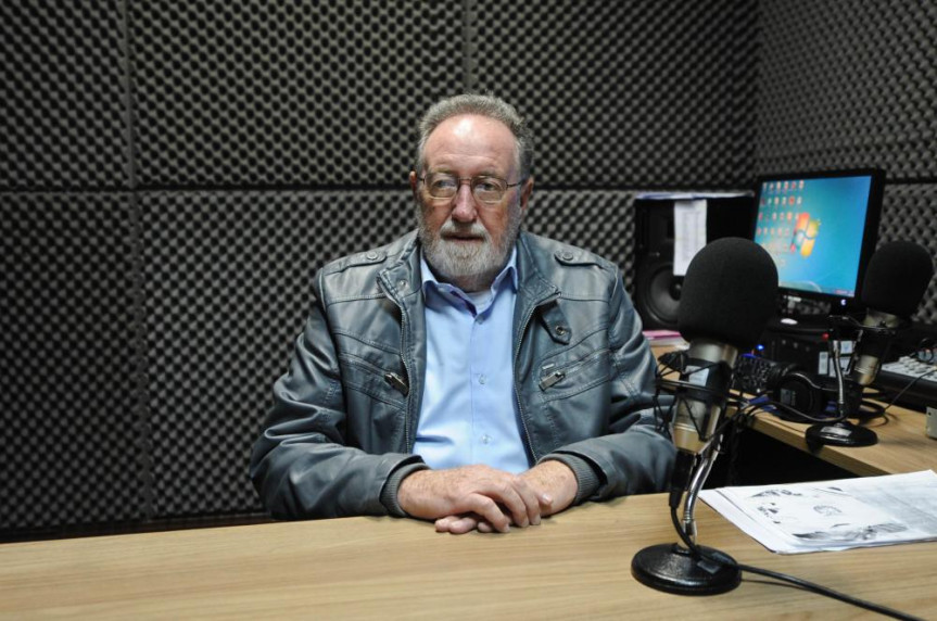 Programa "Fala Deputado" com o deputado Tercílio Turini (PPS)