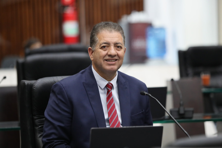 Deputado Cobra Repórter (PSD) homenageia Diocese.