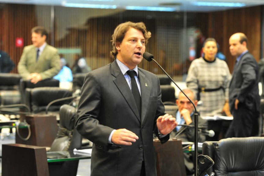 Deputado Anibelli Neto (PMDB).