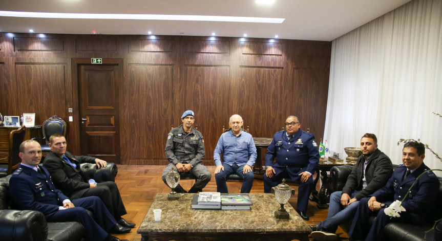 Medalha Grau Cavaleiro é conferida às pessoas que se destacam em suas atividades em prol da sociedade.