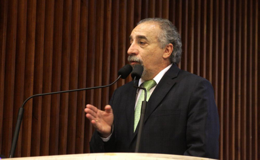 Deputado Rasca Rodrigues (PV). 