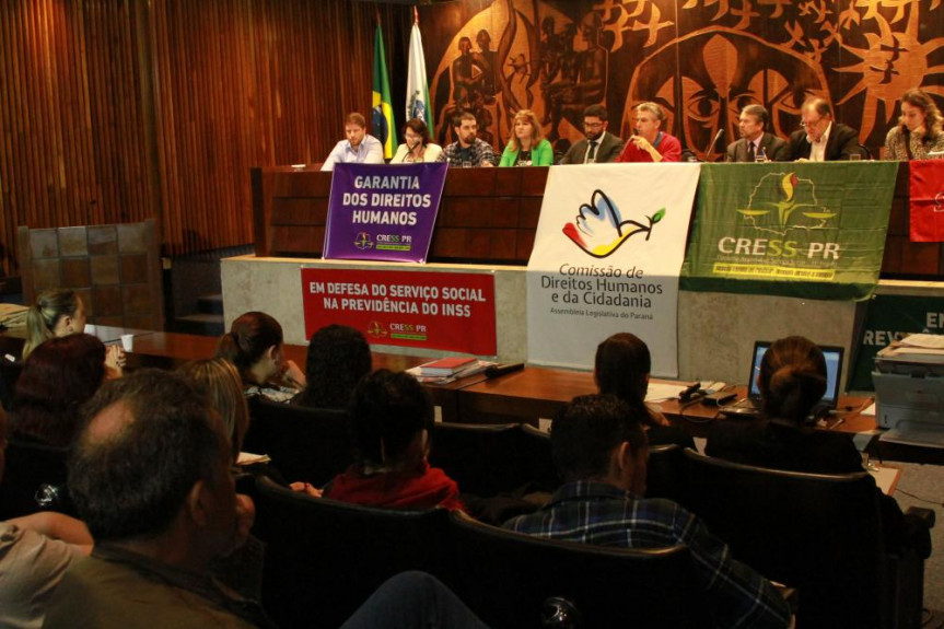 Audiência pública "Democracia, Políticas Públicas e Direitos Humanos: Nenhum Direito a Menos".