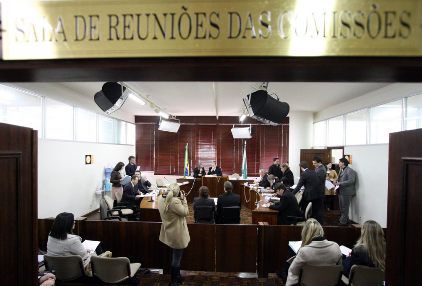 Sala de reuniões da Assembleia.