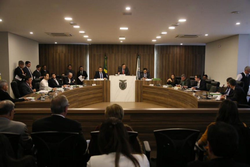 Hoje foi realizada uma nova reunião da Comissão de Constituição e Justiça (CCJ).