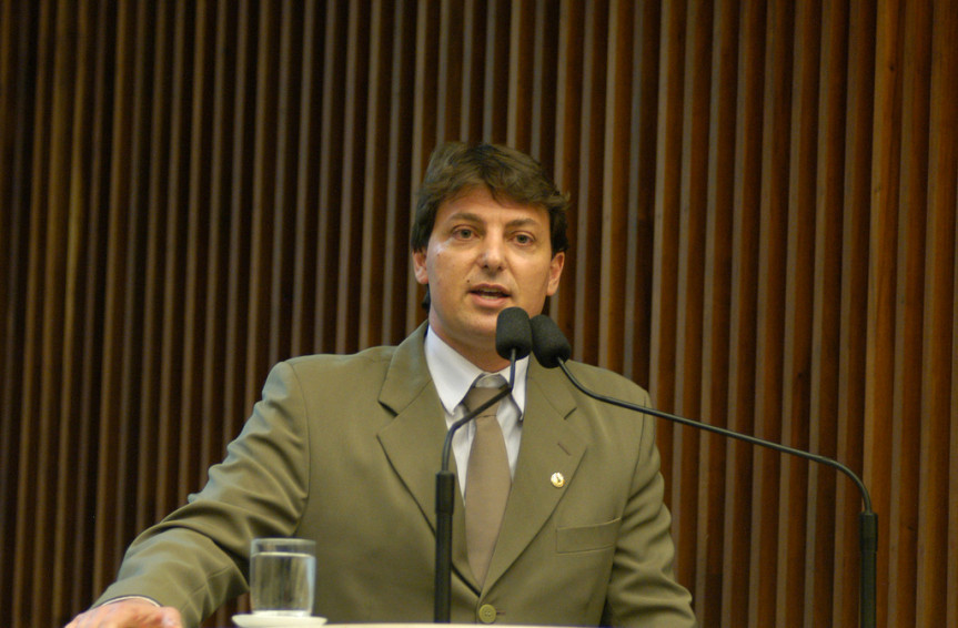 Deputado Anibelli Neto (PMDB).