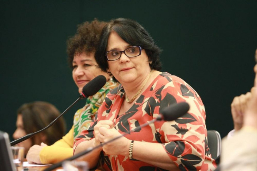Ministra Damares Alves recebe título de Cidadania Benemérita na segunda-feira (12) às 9 horas no Plenarinho da Assembleia Legislativa do Paraná.