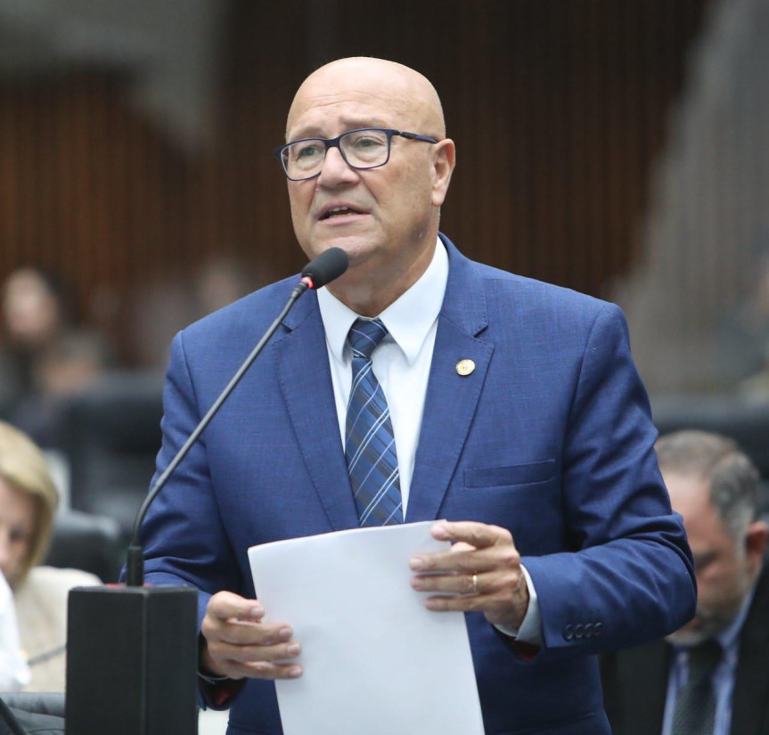 Deputado Luiz Claudio Romanelli (PSD).