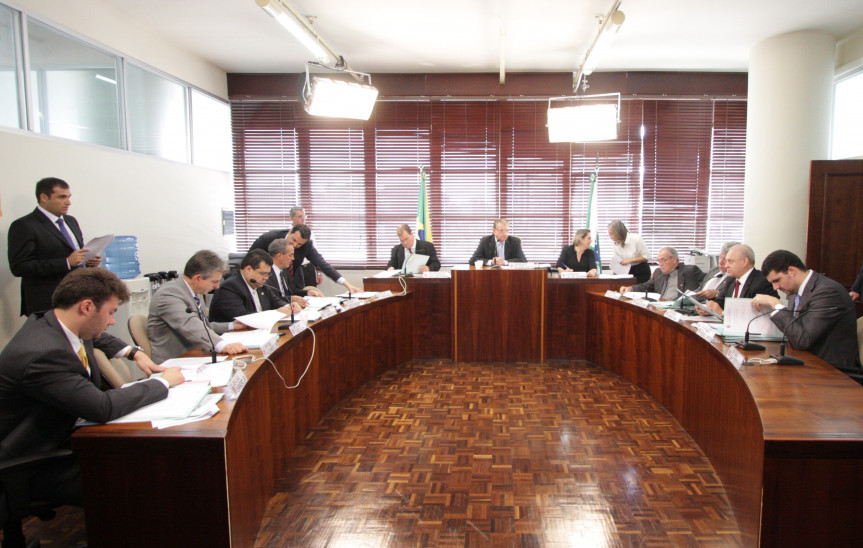 Reunião da Comissão de Constituição e Justiça (CCJ).