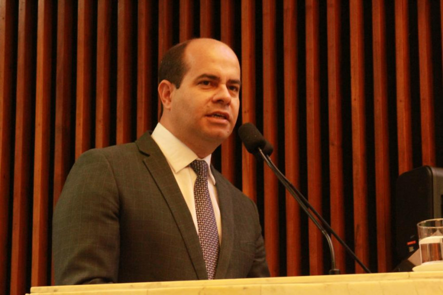Deputado Evandro Araújo (PSC).
