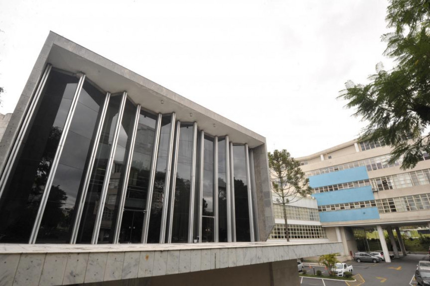 Assembleia Legislativa do Paraná.