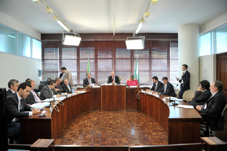 Sessão extra da CCJ