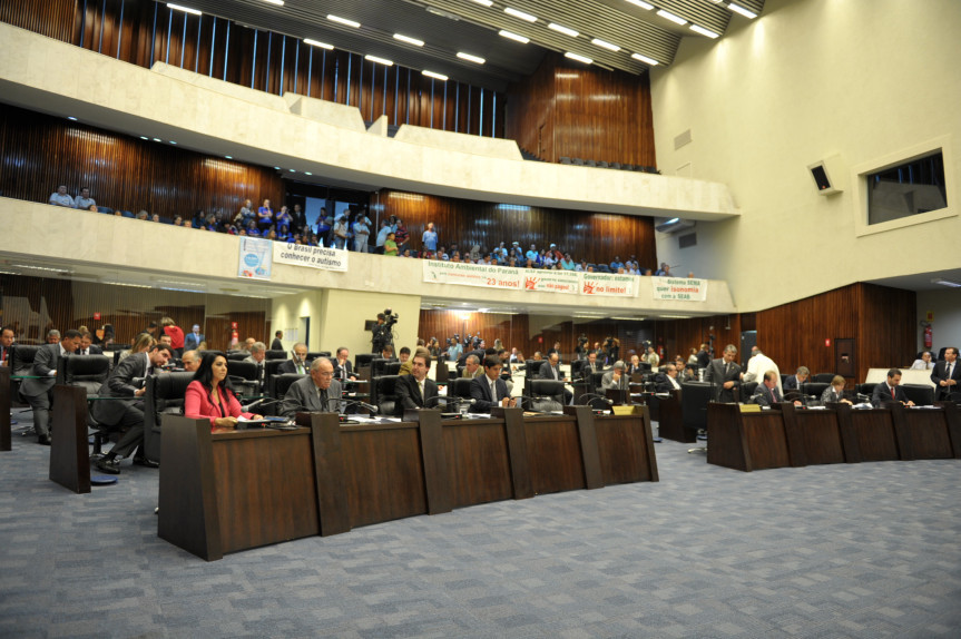 Sessão plenária desta terça feira (02)