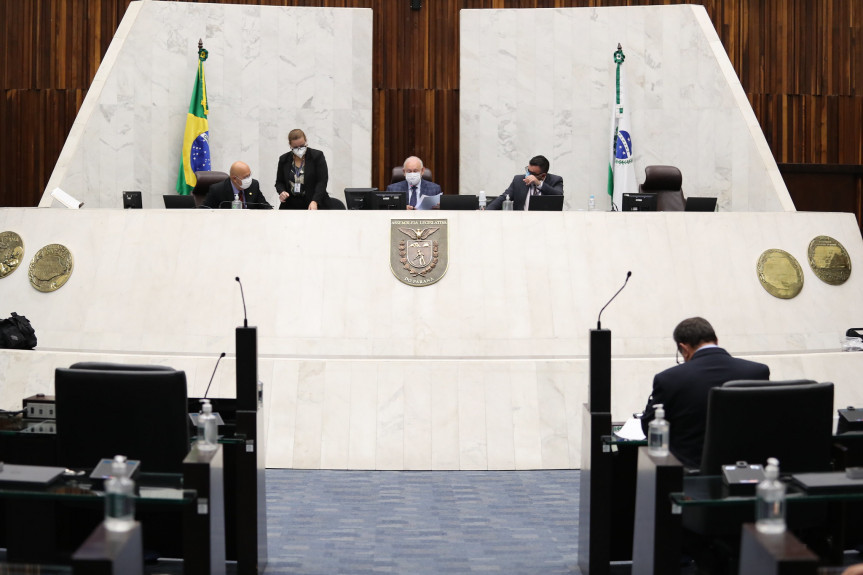 Aprovada em redação final matéria determina que aplicação de doses complementares respeitando a forma e a ordem pré-estabelecida pelo Plano Nacional de Imunização.