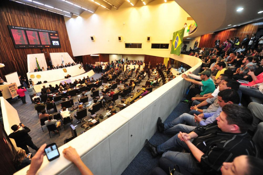 Audiência Pública da Comissão Especial da Câmara dos Deputados.