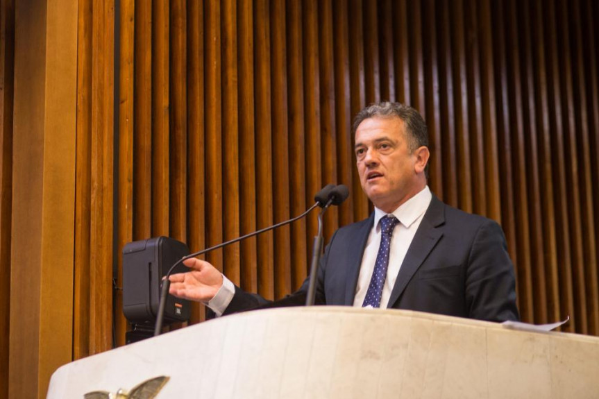 Primeiro secretário da Alep, deputado Plauto Miró. 