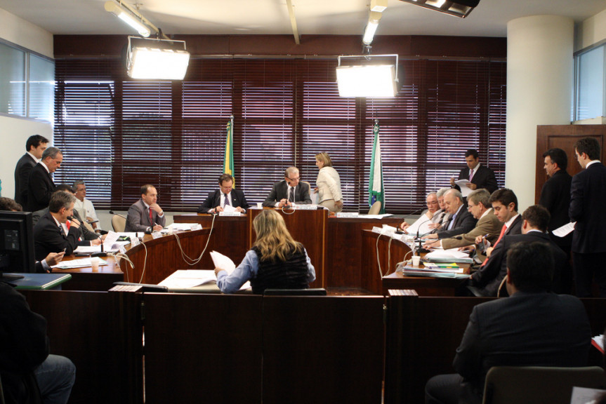 Reunião da Comissão de Constituição e Justiça (CCJ).