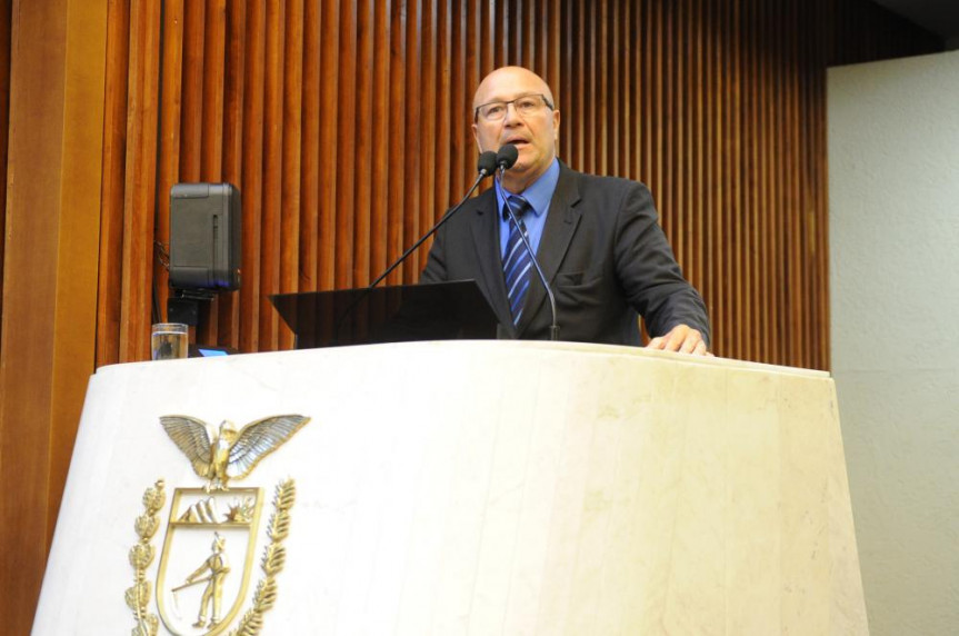 Deputado Luiz Claudio Romanelli (PSB)