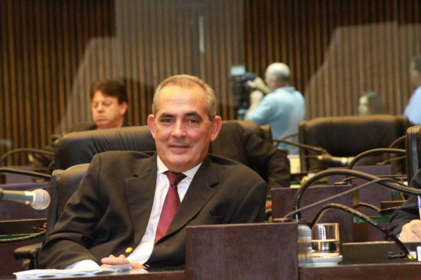 Deputado Nereu Moura (PMDB).