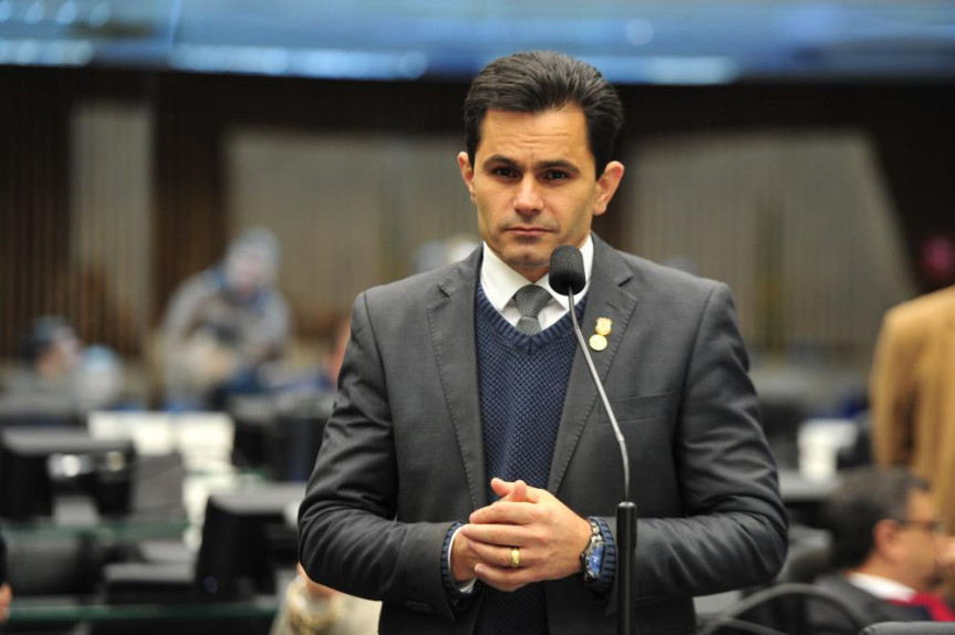 Deputado Marcio Pacheco autor do PL 367/2016, que foi anexado ao 40/2016, que institui o Centros Avançados de Estudo e Capacitação de Educadores para atendimento aos alunos com autismo.