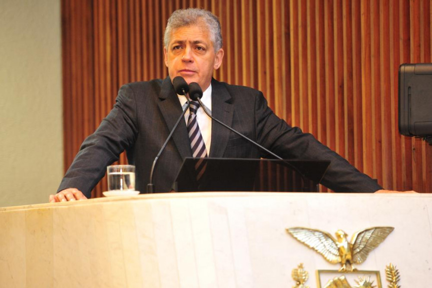 Deputado Péricles de Mello (PT).