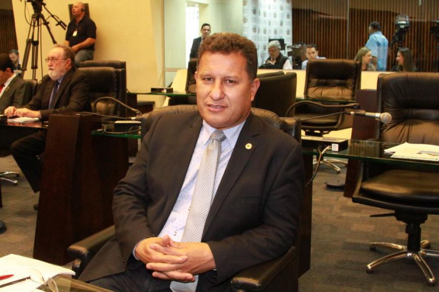 Deputado Adelino Ribeiro (PSL).