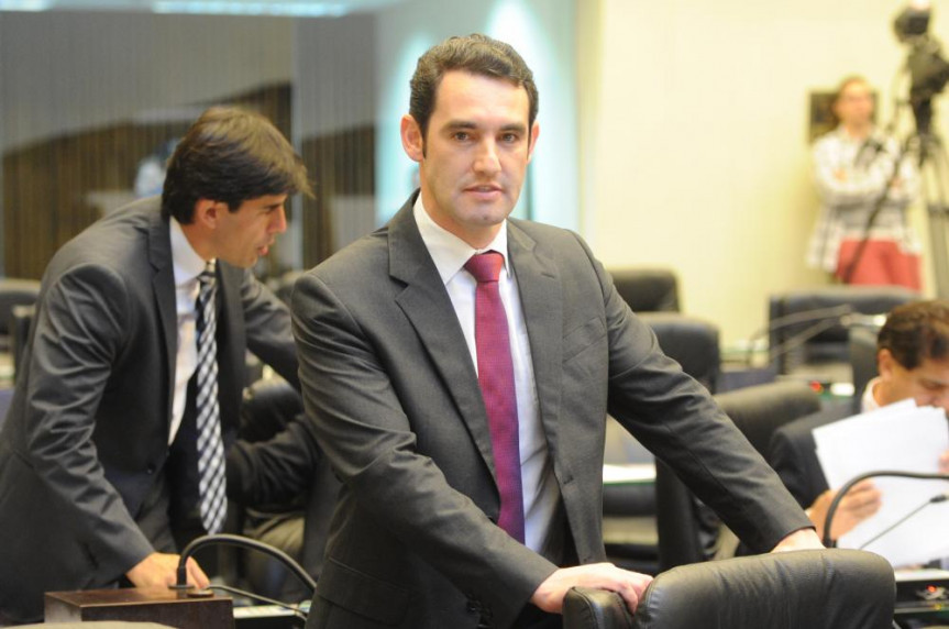 Deputado Alexandre Guimarães (PSC).