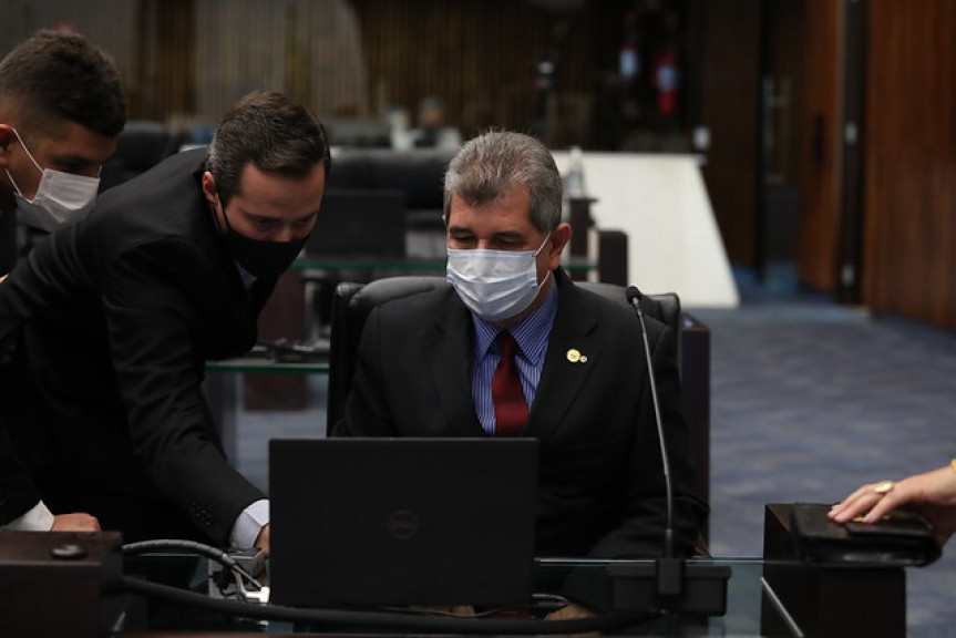 Deputado Pedro Paulo Bazana (PV).