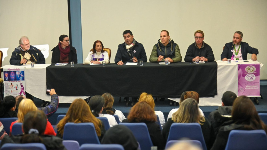 O evento, que foi conduzido por Rangel, reuniu pacientes, profissionais da saúde, lideranças comunitárias, autoridades e representantes da sociedade civil.