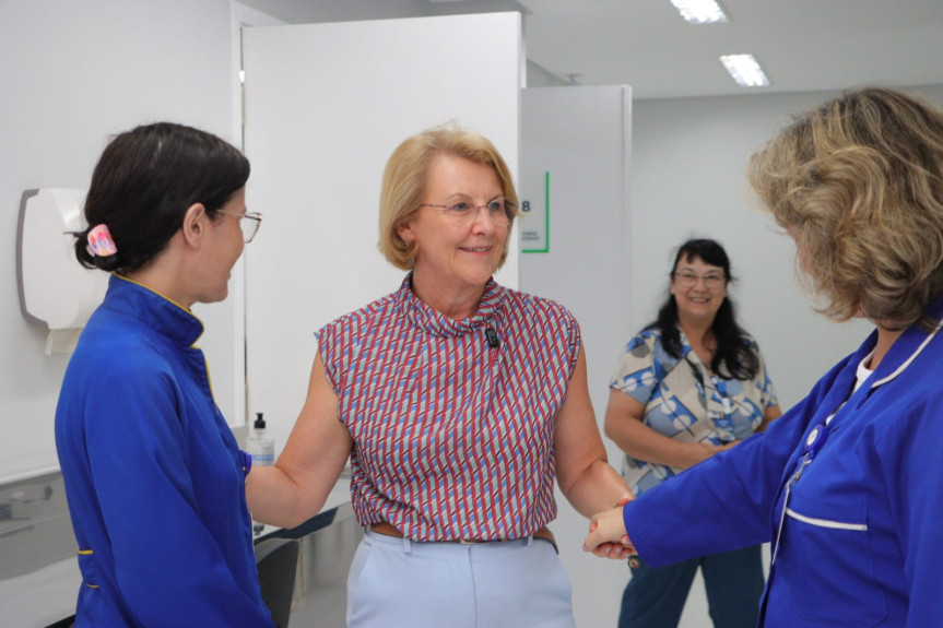 Secretária Márcia Huçulak (PSD) participa de ações em Ponta Grossa.