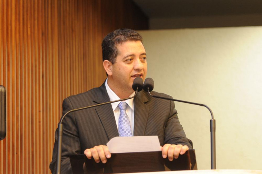 Deputado Cobra Repórter (PSC).