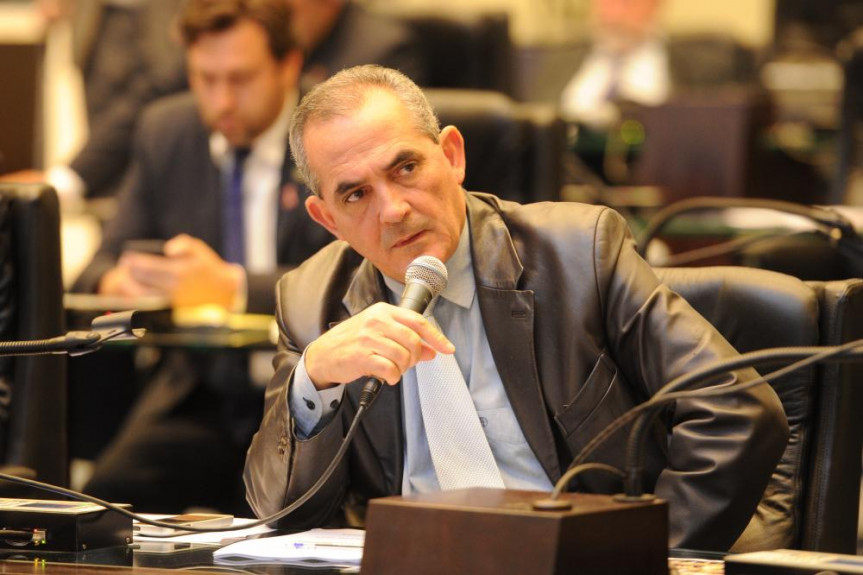 Deputado Nereu Moura (PMDB), presidente da Comissão de Orçamento.