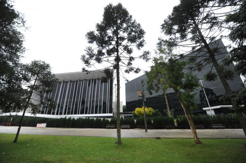 Assembleia Legislativa do Paraná.