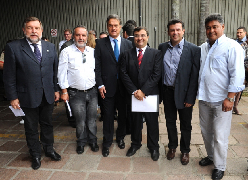 1º secretário, deputado Plauto Miró (DEM), participa da solenidade de adesão ao Programa de Apoio aos Consórcios Intermunicipais de Saúde.