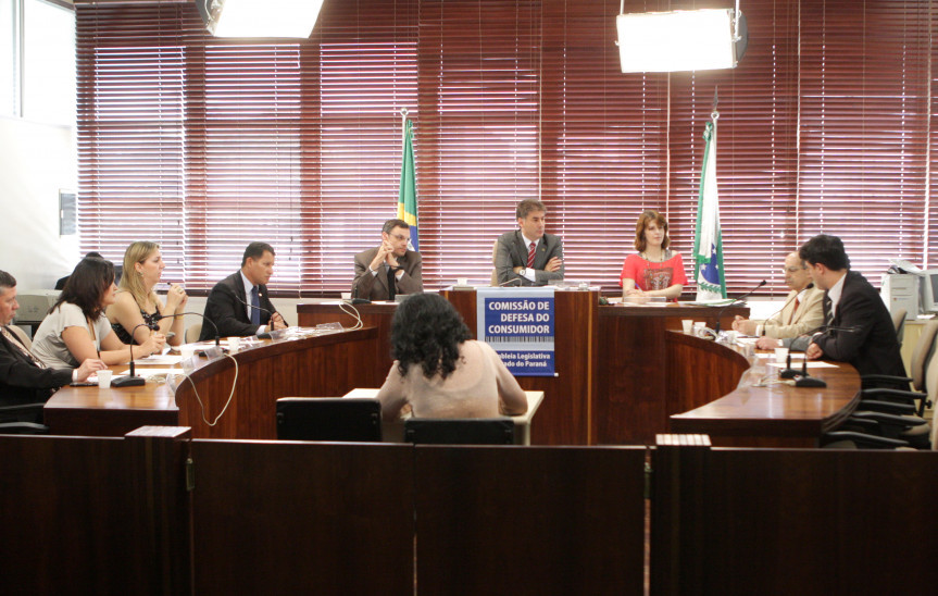Comissão de Defesa do Consumidor discute a qualidade do serviço prestados aos usuários dos planos de saúde.