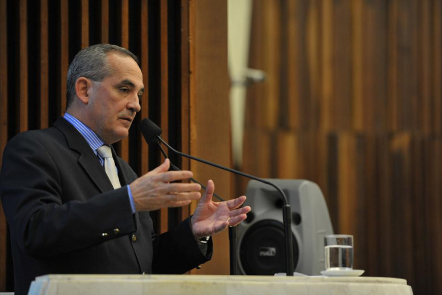 Deputado Nereu Moura (PMDB), presidente da Comissão de Orçamento.