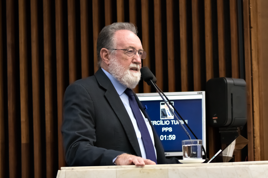 Deputado Tercílio Turini defende atuação do grupo de trabalho para esmiuçar os contratos com as concessionárias de pedágio e exigir a execução das obras nas rodovias do Anel de Integração.